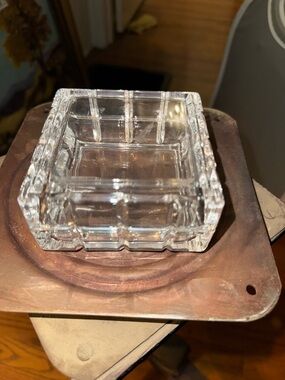 Avon 2 pieces Over 24% Lead Crystal Glass Square Trinket Box
